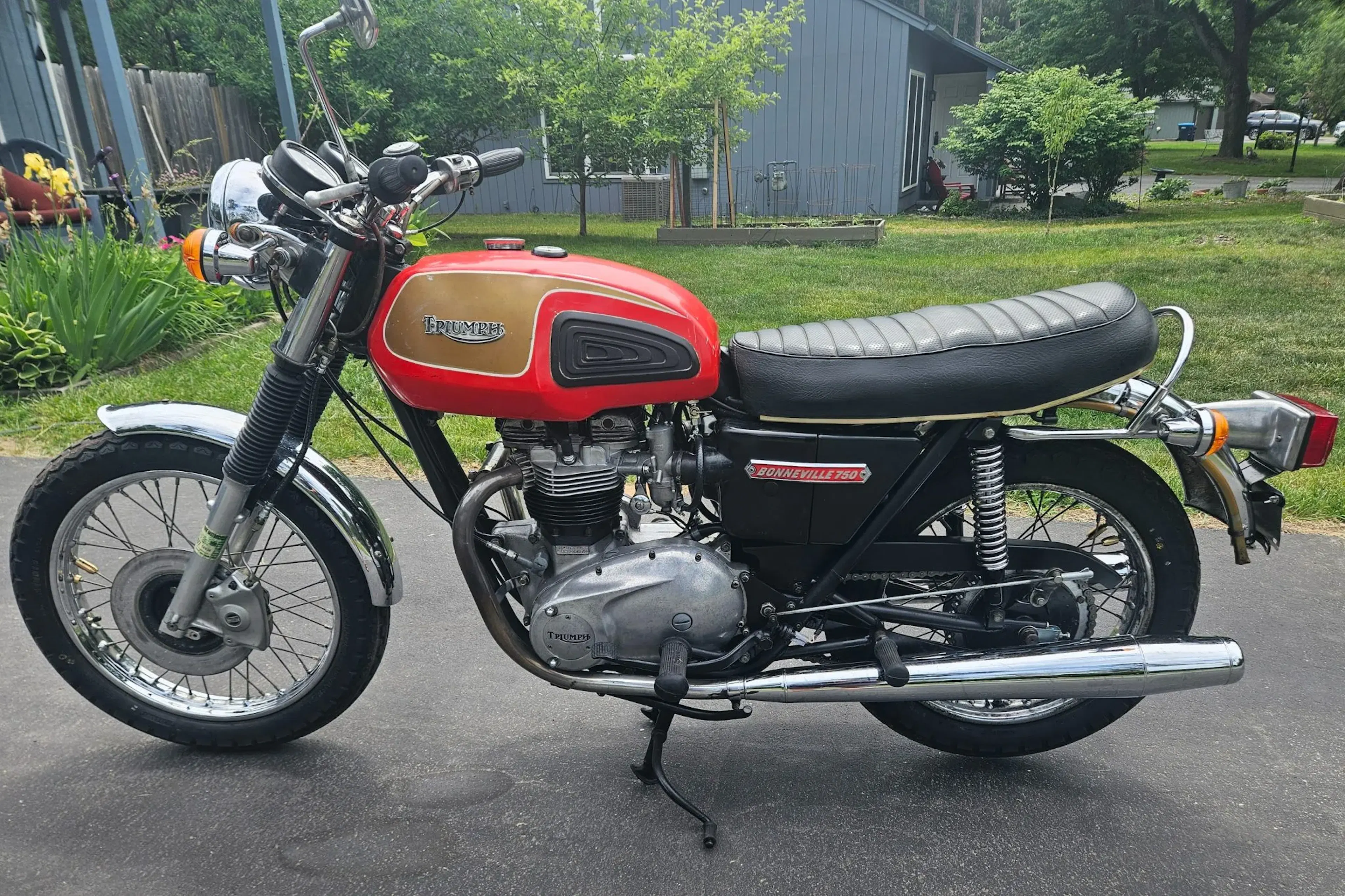 1979 Triumph T140E Bonneville Base | Hagerty Valuation Tools® 1979 Triumph T140E Bonneville Base | Hagerty Valuation Tools®
